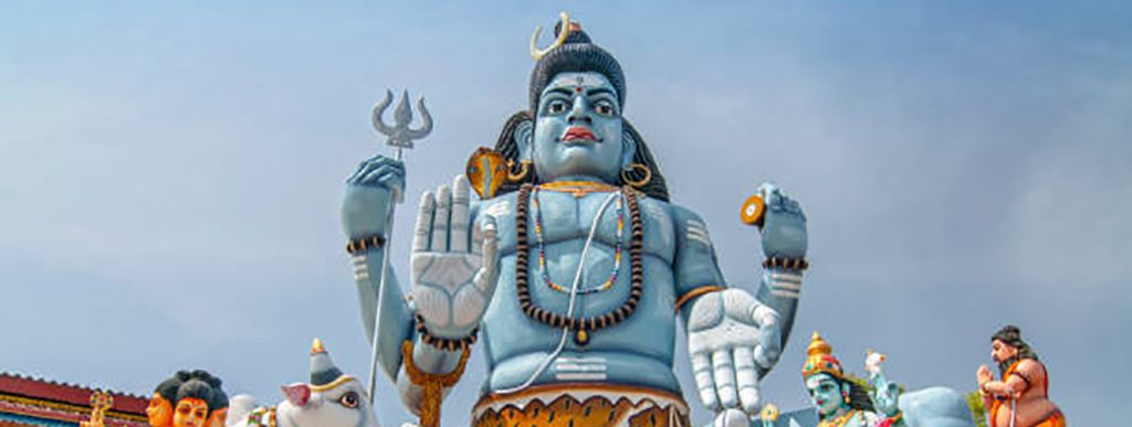 The giant statue of god Shiva at Koneswaram temple of Trincomalee, Sri Lanka.